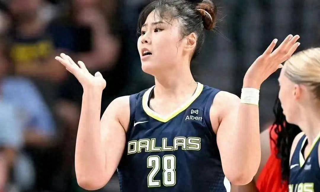 开云体育-Rookie在拜仁比赛中败北，持续失利引发热议！的简单介绍